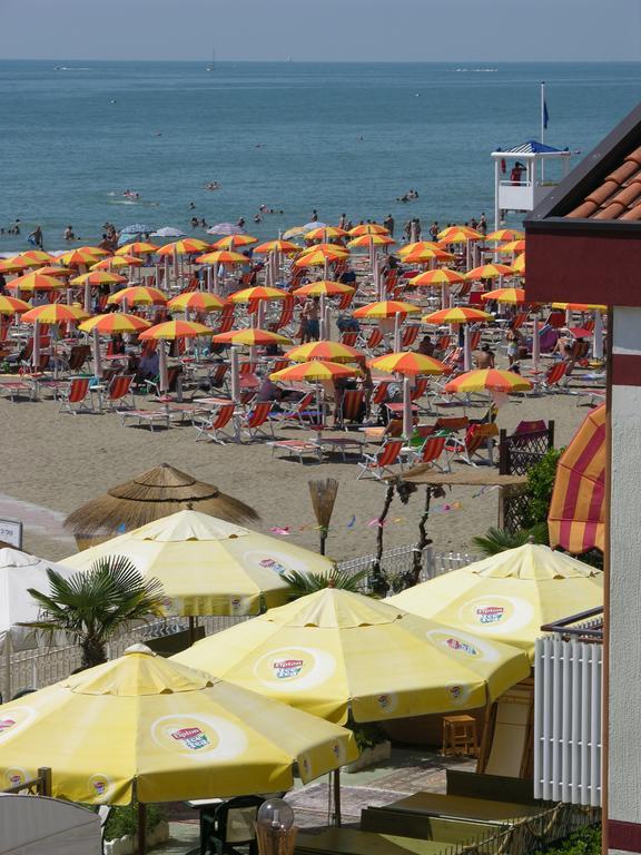 קוואלינו-טראפורטי Hotel Righetto Fronte Mare מראה חיצוני תמונה