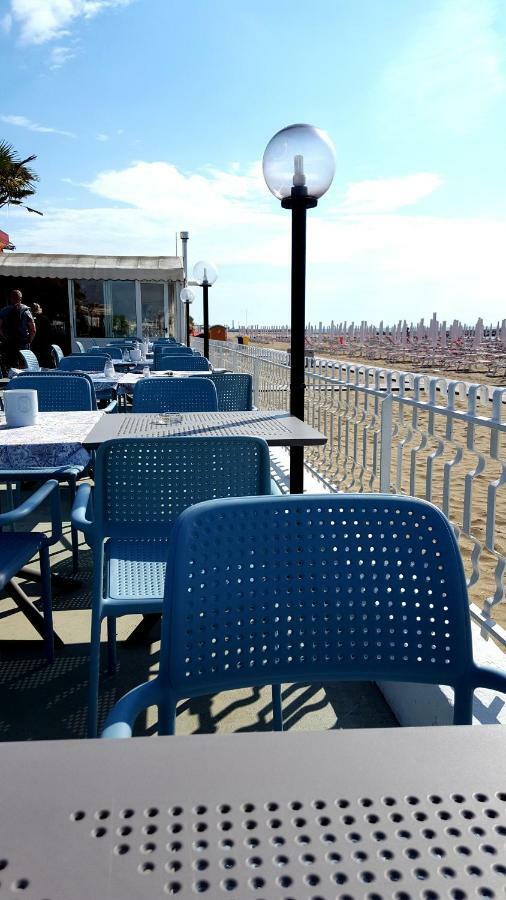 קוואלינו-טראפורטי Hotel Righetto Fronte Mare מראה חיצוני תמונה